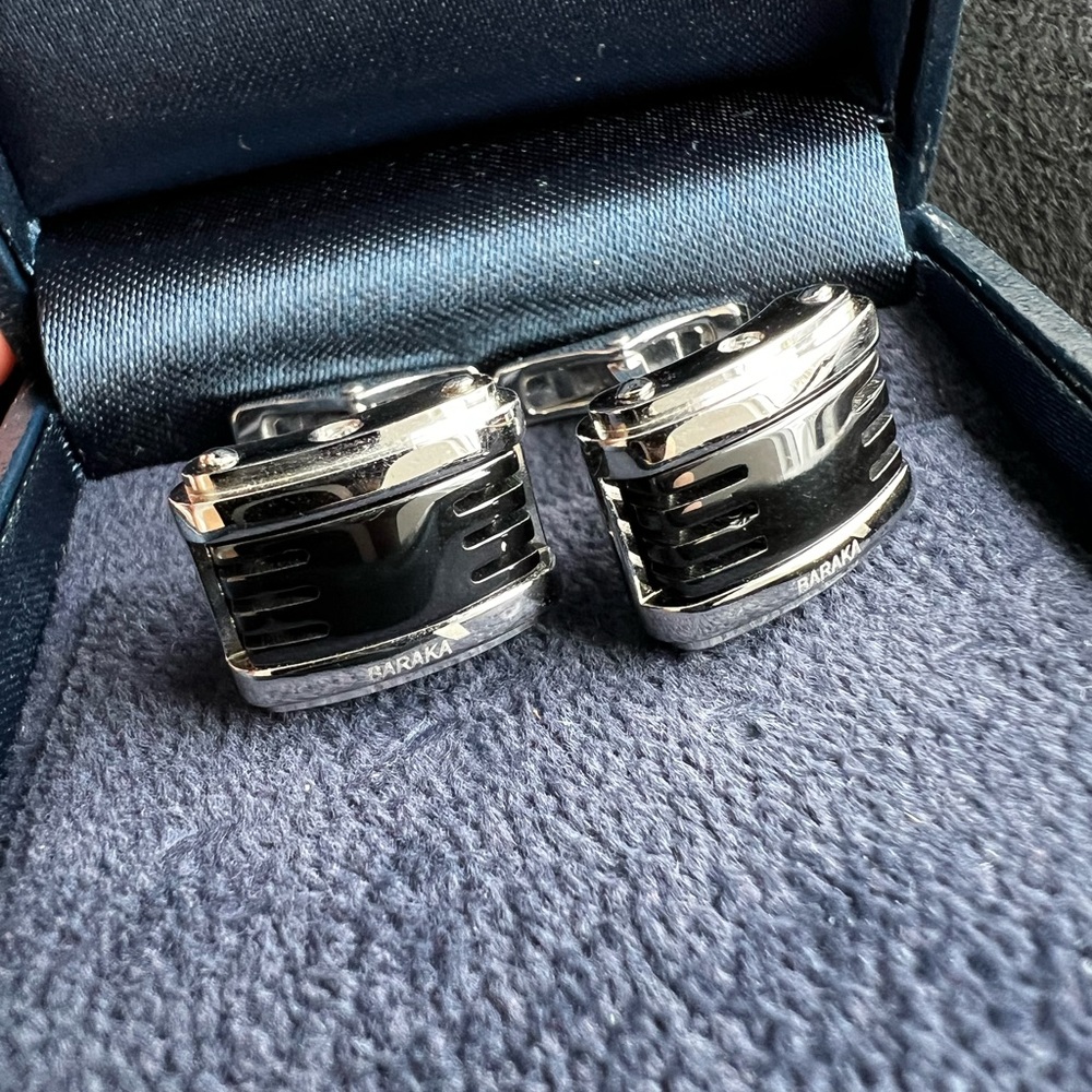 BARAKA Explore cuff links